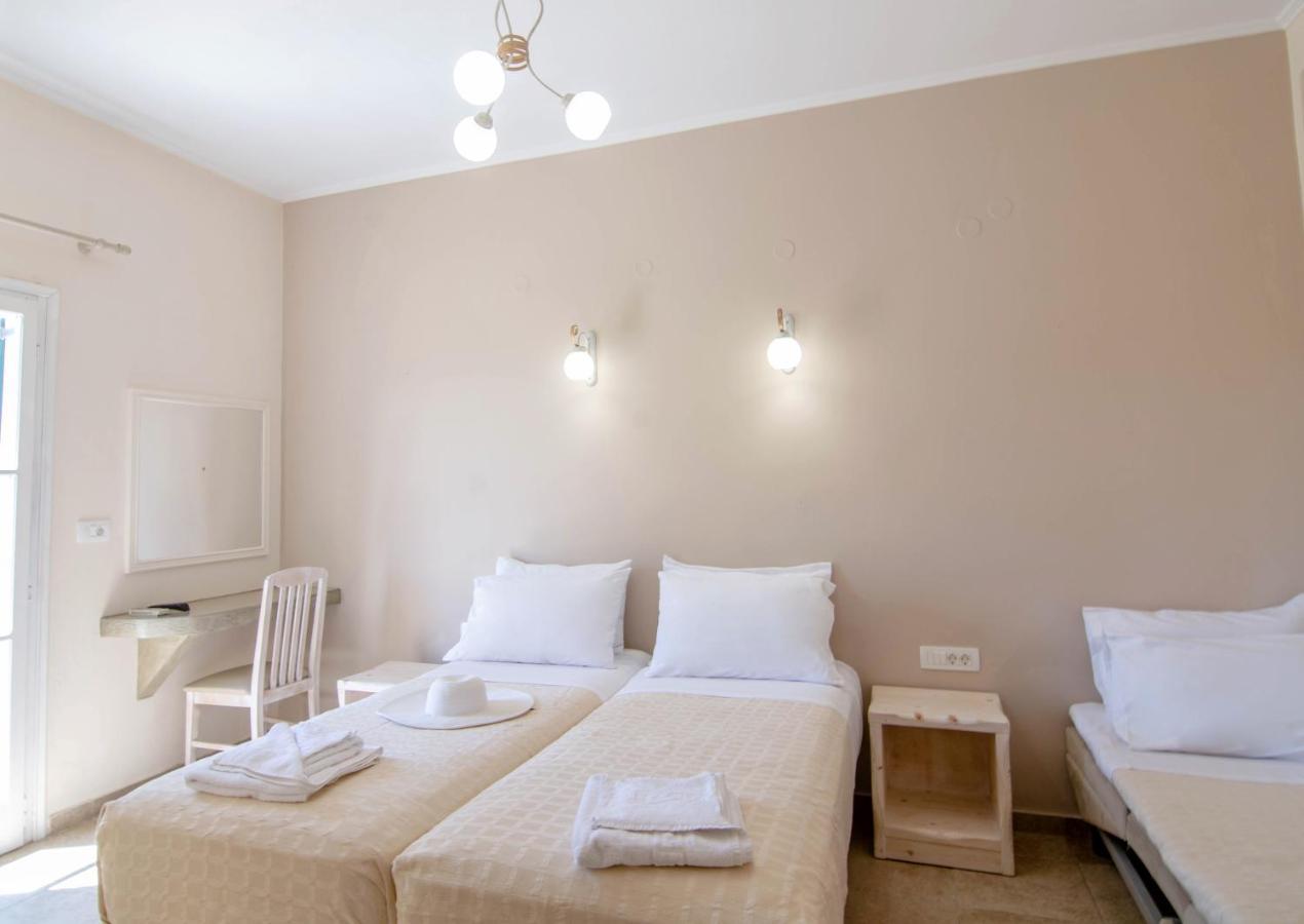Aparthotel Phevos