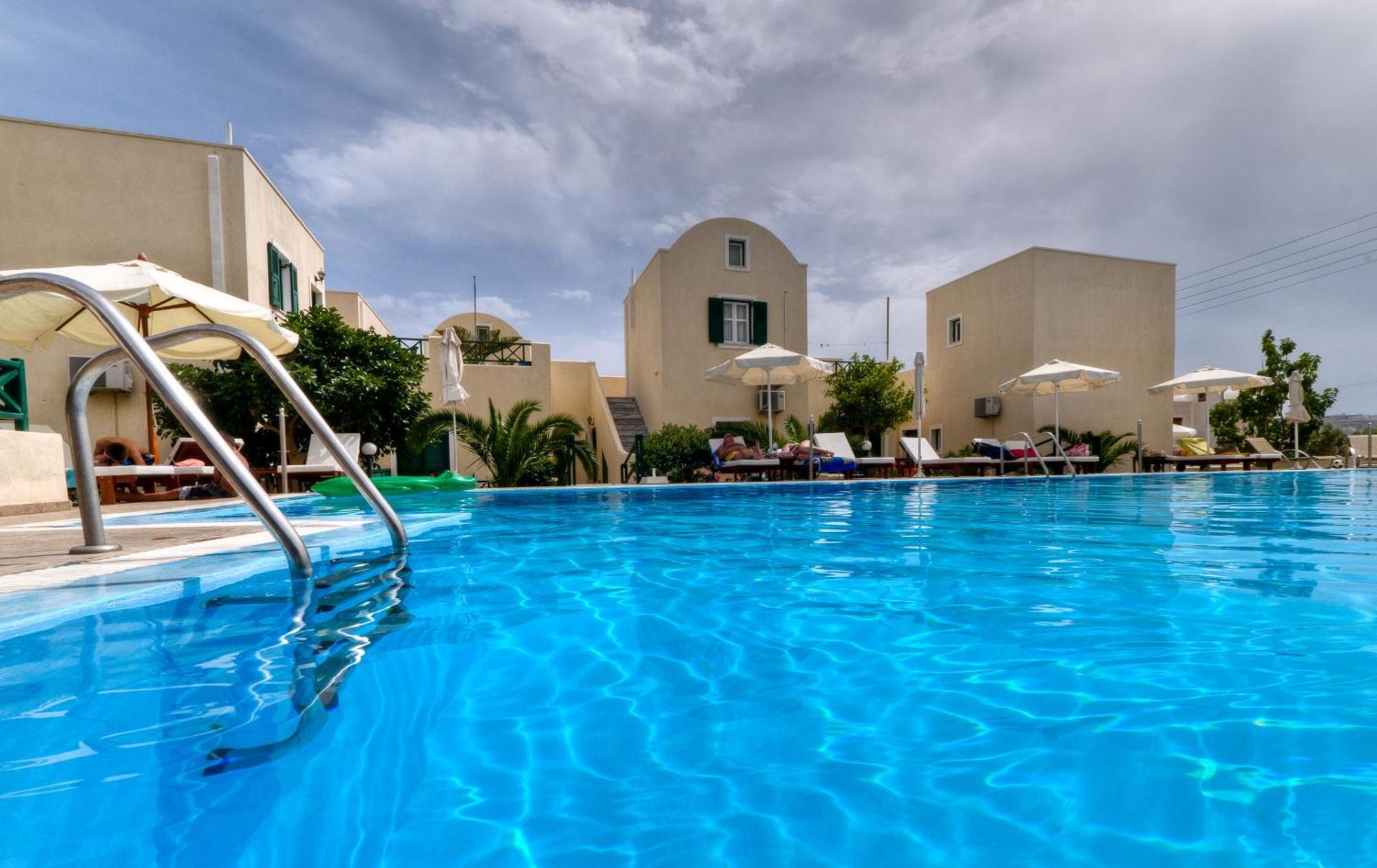 Phevos Perissa (Santorini)