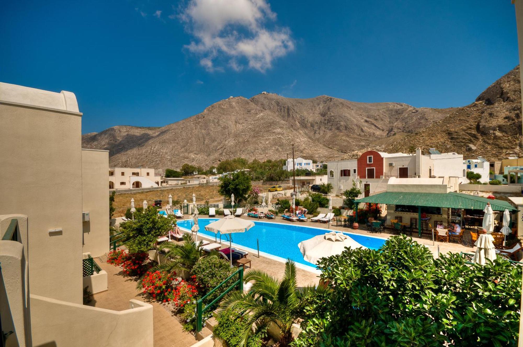 Aparthotel Phevos 3*