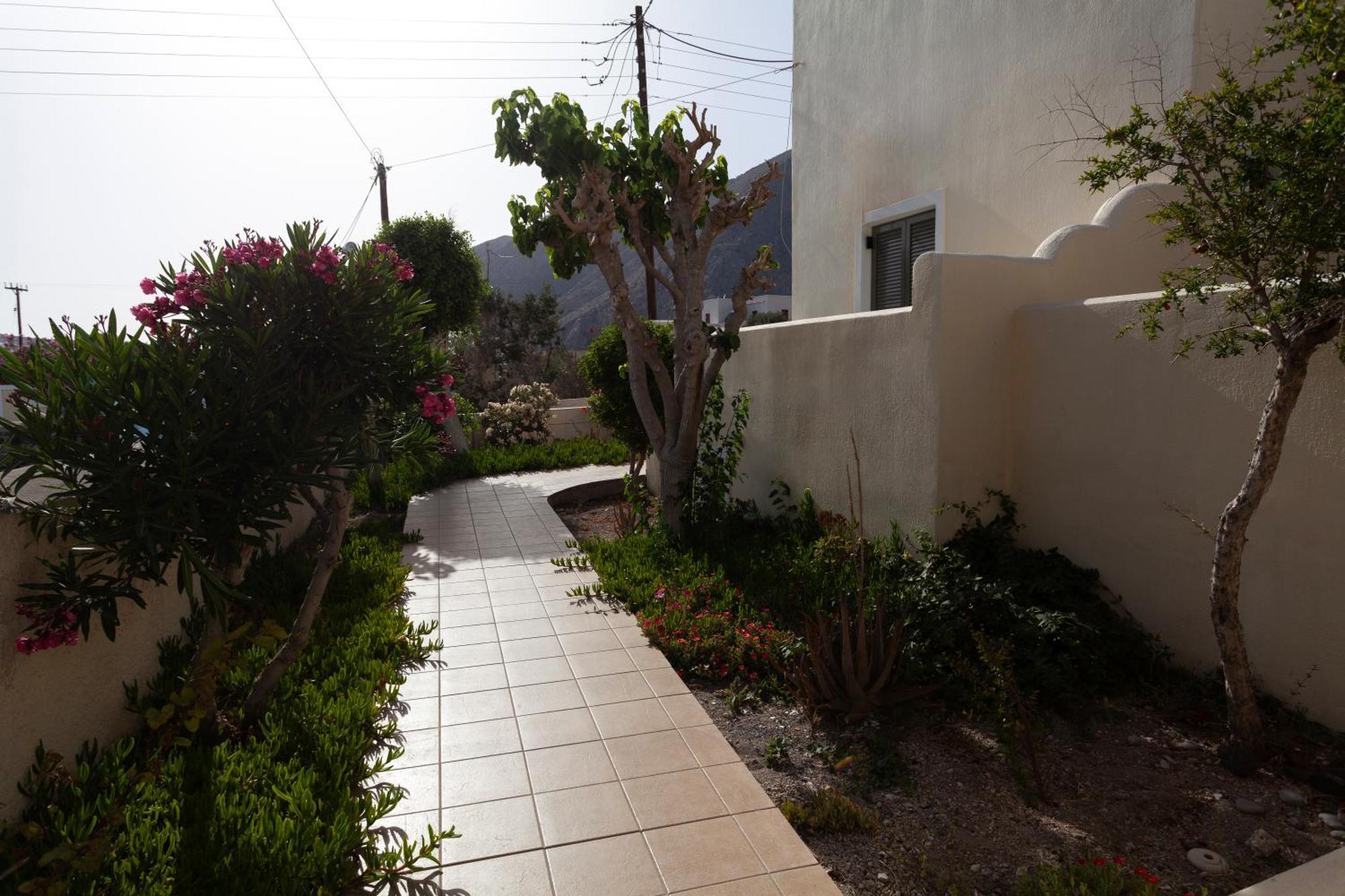 Phevos Perissa (Santorini)